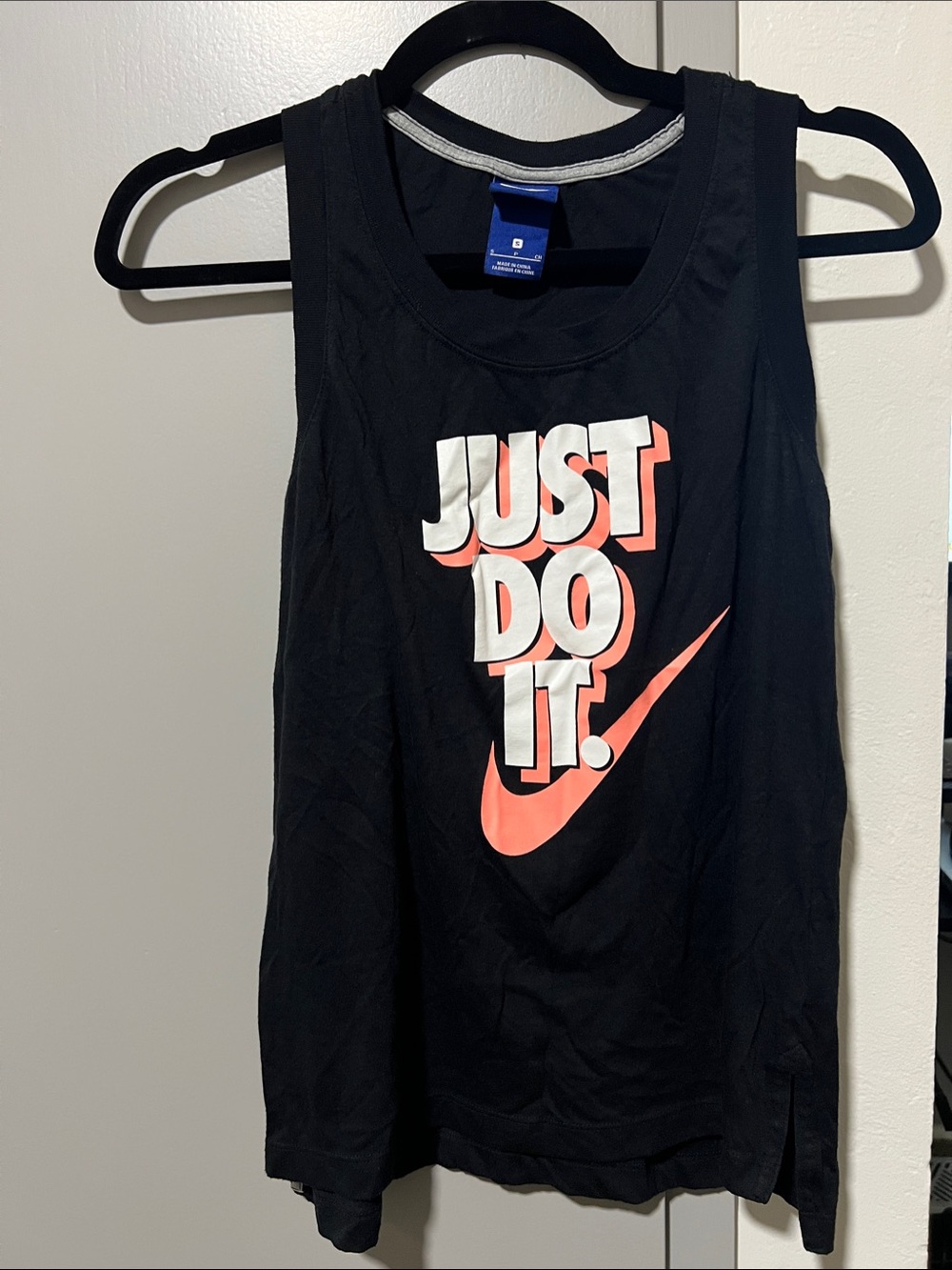 Nike Black Tank Top with Coral and White 'Just Do It' Graphic